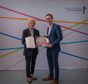 Moritz Nawrot receives Innovation Award